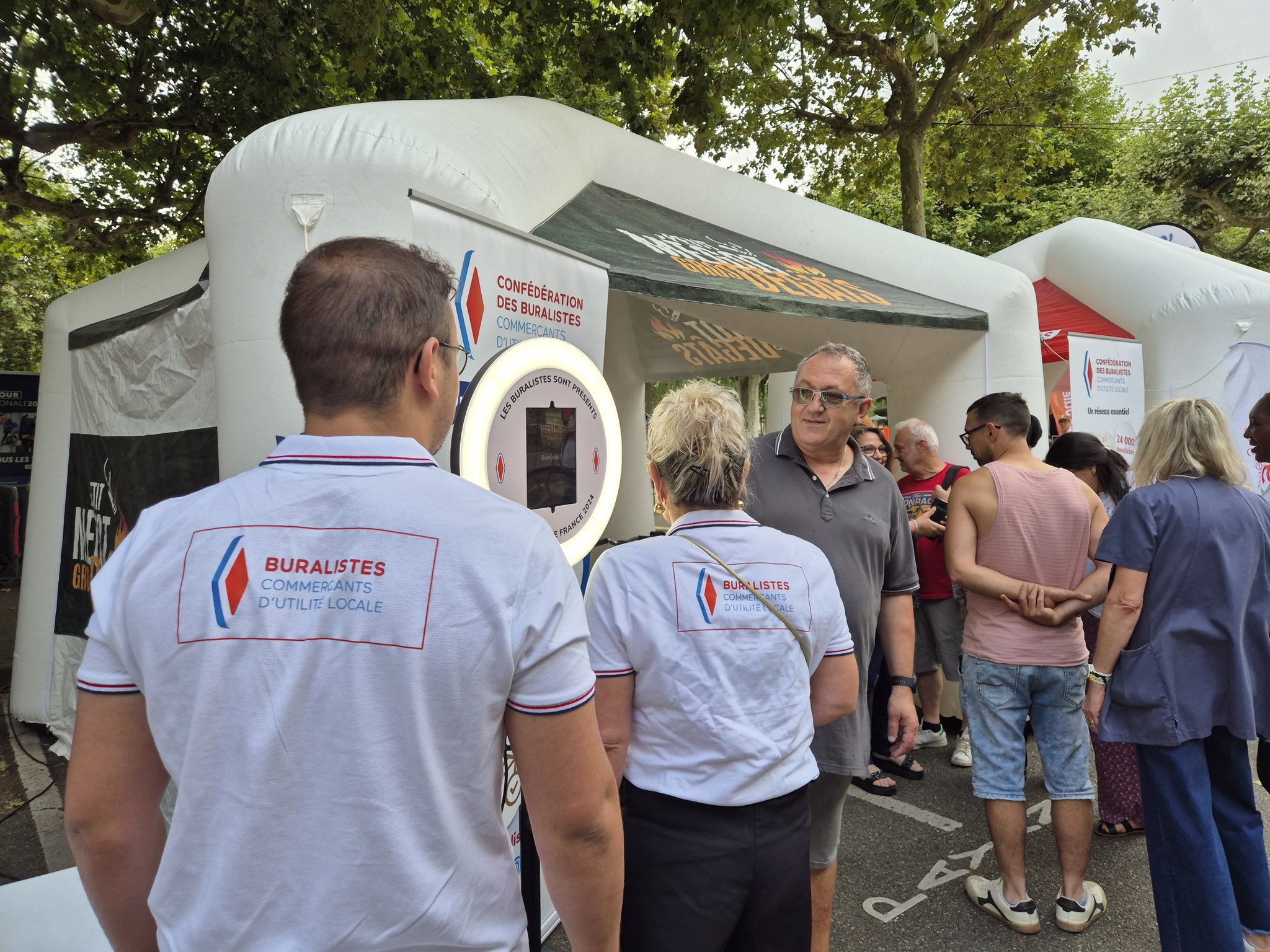 buralistes et pompiers - Tour de France 2024